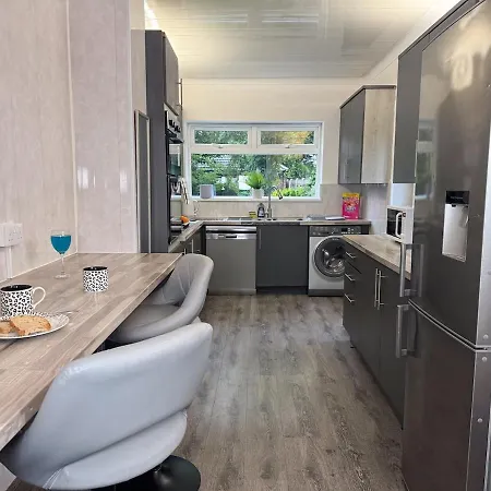 A Stylish & Cosy Home From Home! Middlesbrough